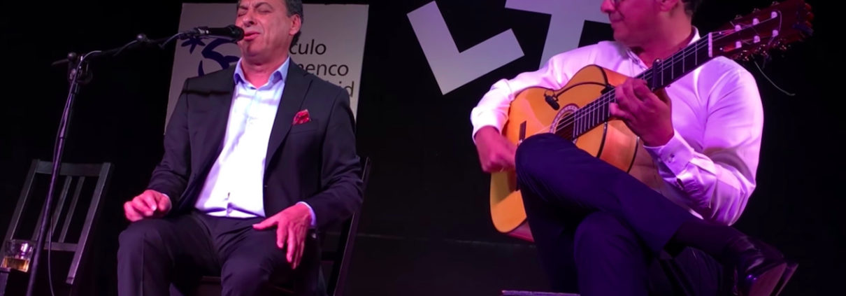 Foto de JLuis Moneo y Juan Manuel Moneo en el Círculo Flamenco de Madrid el 11/05/2017, tomada por Rafael Manjavacas.